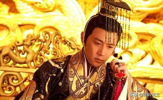 汉朝一共经历二十九位皇帝为什么只有汉昭帝刘弗陵的名字是三个字？