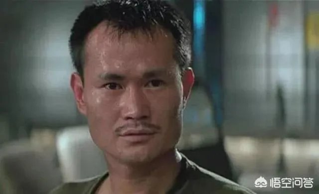 林正英两部经典佳作《僵尸先生》和《僵尸道长》你更喜欢哪一部?