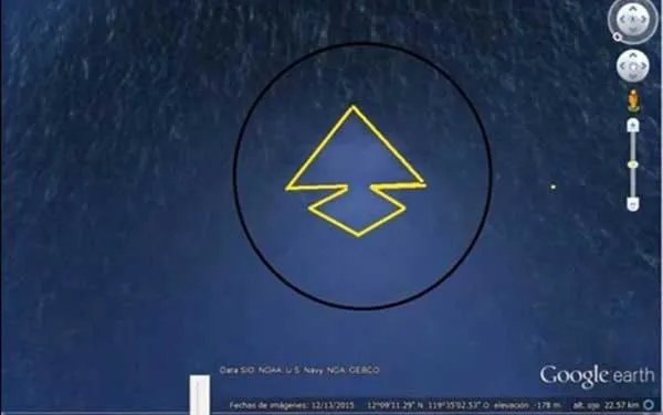 谷歌地图上隐藏在海底外星基地曝光,北极外星人基地是真的吗?