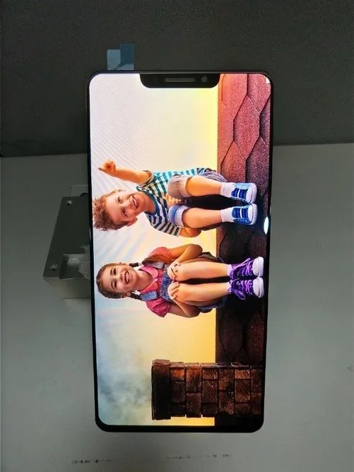 苹果6.1寸新款iPhone X曝光:性价比无敌必火