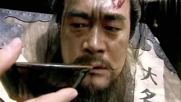 你觉得《水浒传》里谁最厉害?为什么?