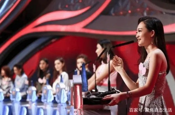 猫脸女孩上非诚勿扰相亲,不料10年内没人敢牵手,卸妆后结局如何?