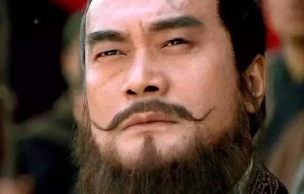 你觉得《水浒传》里谁最厉害?为什么?