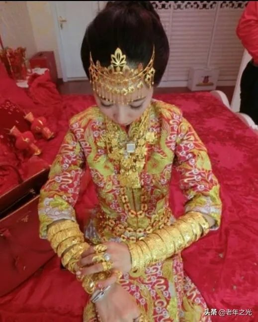 据说福建娶妻礼金最高,嫁女嫁妆也最多。分享一下你们当地的礼金和嫁妆可以吗?