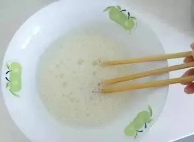 【生活妙招】电饭锅做蛋糕原来如此简单!保存好,别丢了!