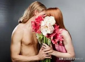 女人有意搂着你的腰是什么意思？