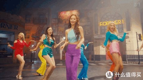 爷青回!少女时代15周年完整体回归,平均年龄32岁的姐姐们穿水手服也太可了吧!