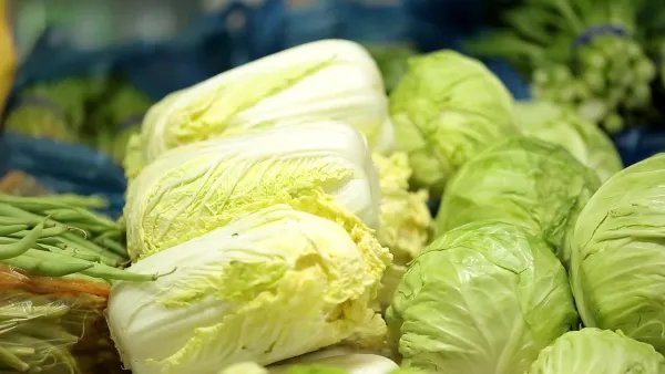 韩国的一棵白菜卖近25元,你如何看待这件事?