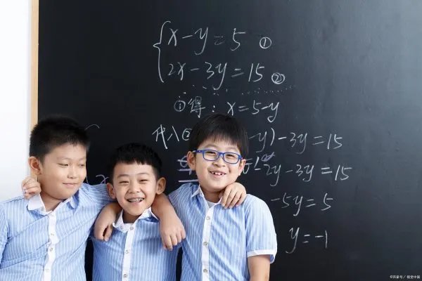 “双减”是指哪两个减?其目的与意义是什么?实施“双减”又有什么好处呢?