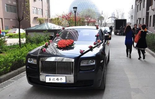 信阳婚庆租车哪家好  2017婚庆租车价格一览表