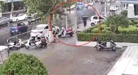 盗窃嫌犯派出所门口徘徊蹭网，警方是如何发现他就是窃贼？