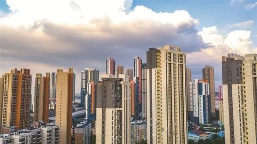 全国商品房均价步入万元时代，这是什么信号？