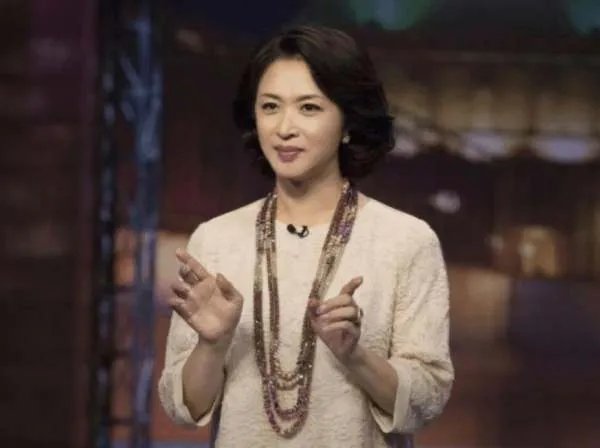 金星如何帮老公解决需求？汉斯回应4个字，金星一个什么动作感动众人？