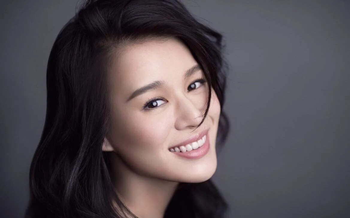胡杏儿隔空为大儿子庆生,胡杏儿算成功的港台艺人吗?