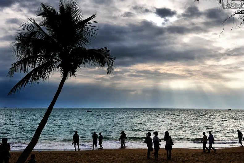 去三亚旅游需要多少钱？ 费用明细告诉你