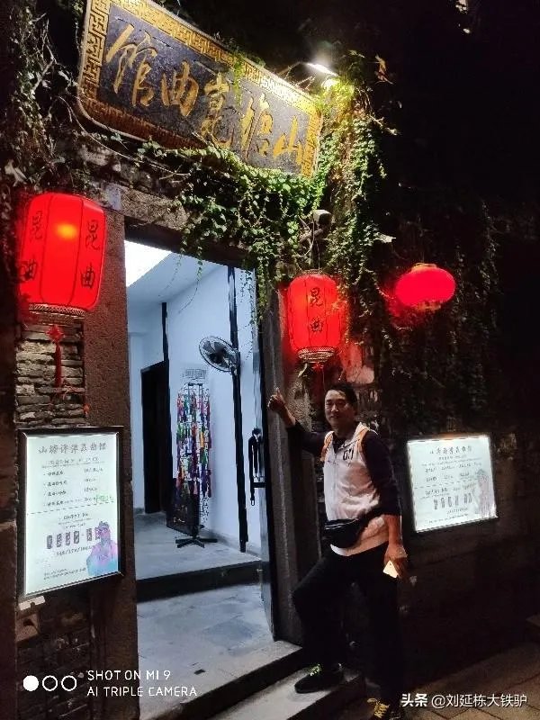 自行车爱好者去骑车旅行,准备个什么户外生存包较好?