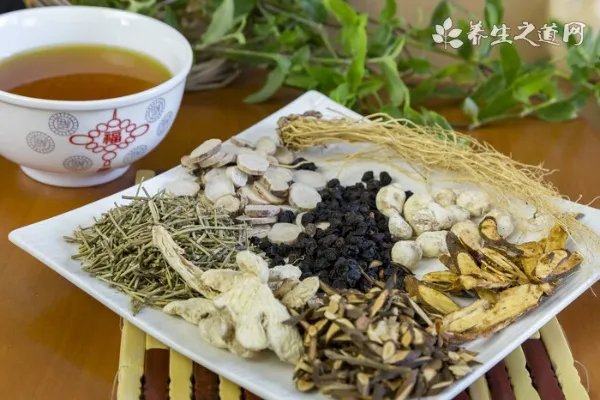 中药“六一散”治疗仔猪黄白痢效果好