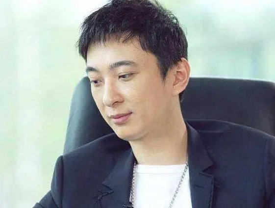 王思聪和林更新是表兄弟关系吗?为什么二人来往的那么频繁?