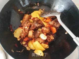 干锅排骨