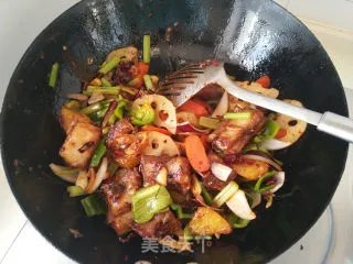 干锅排骨