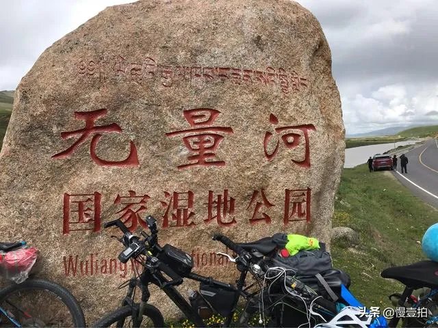 自行车爱好者去骑车旅行,准备个什么户外生存包较好?