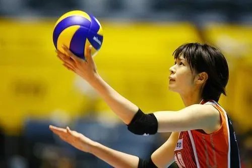 日本女排的木村纱织人气非常高,这到底是为什么?
