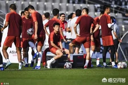 韩媒直言:缺少武磊的中国队毫无威胁,90分钟的比赛里没有任何闪光点。你怎么看?
